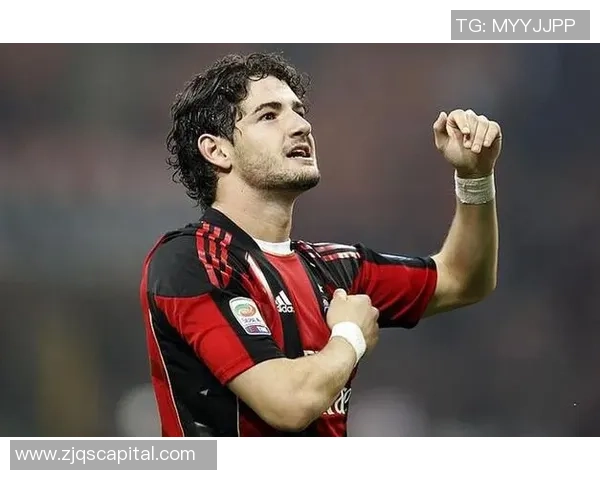 足球明星帕托深情告白心中挚爱感动无数球迷共鸣 足球明星帕托深情告白心中挚爱感动无数球迷共鸣